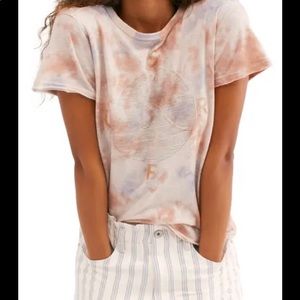 Free people size small tie dye tee surf